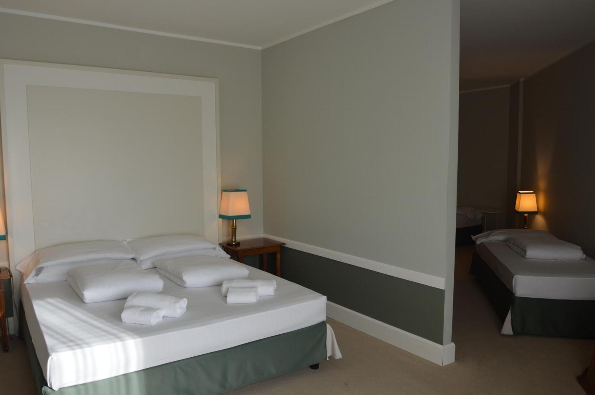 Blue Dream Hotel 4*