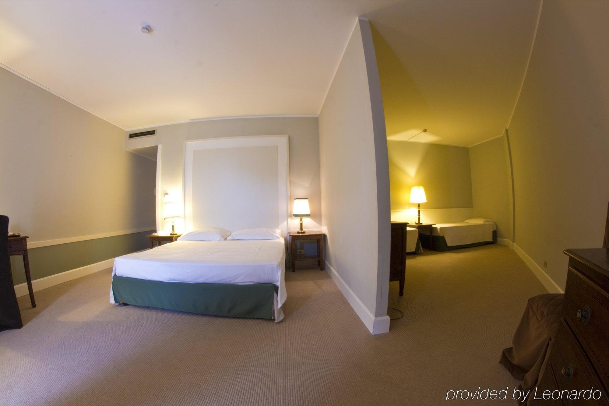 Hotel Blue Dream