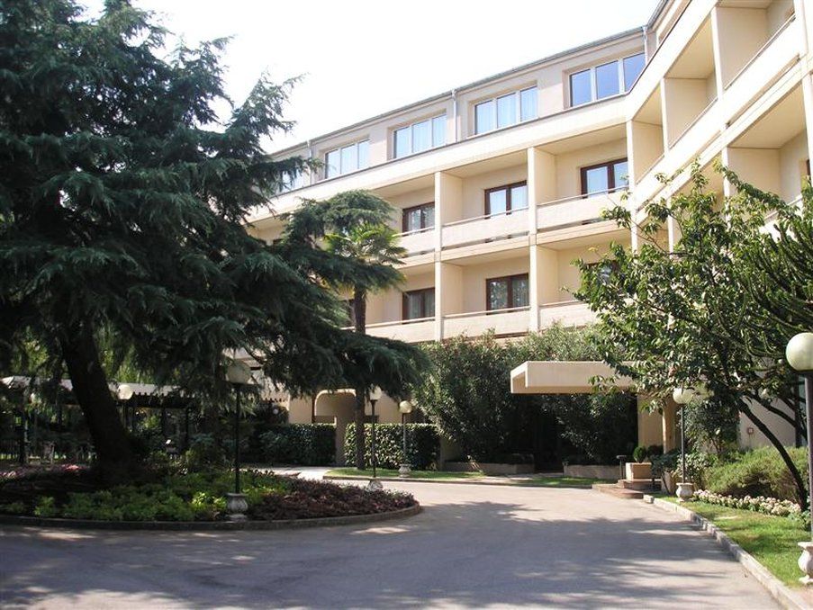 Hotel Blue Dream